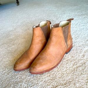 Nisolo Leather Chelsea boot